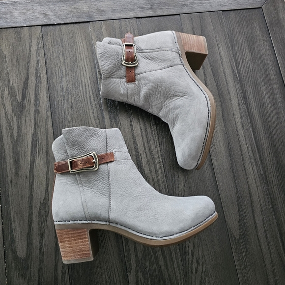 Dansko Hartley Boots - Picture 5 of 11